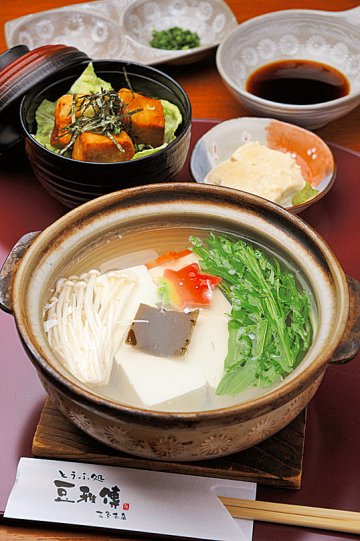 熱騰騰♨暖呼呼🏯京都名物湯豆腐8選