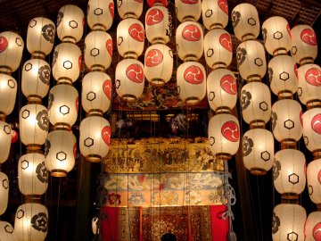 【京都の夏】八坂神社 & 祇園祭スイーツ🍨