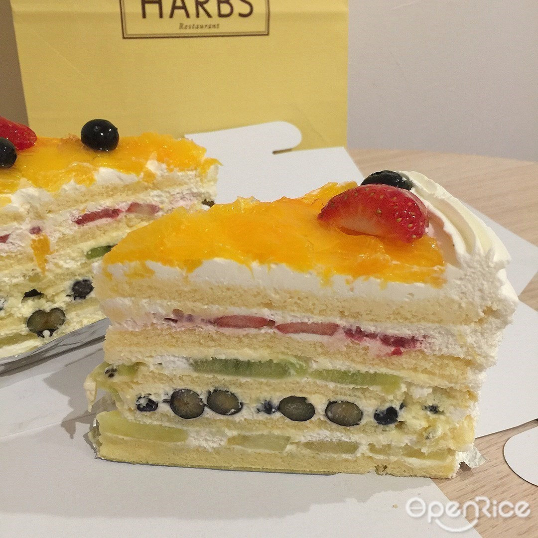 HARBS Daimaru Umeda Store's Menu Cake Cafe in Osaka Station, Umeda