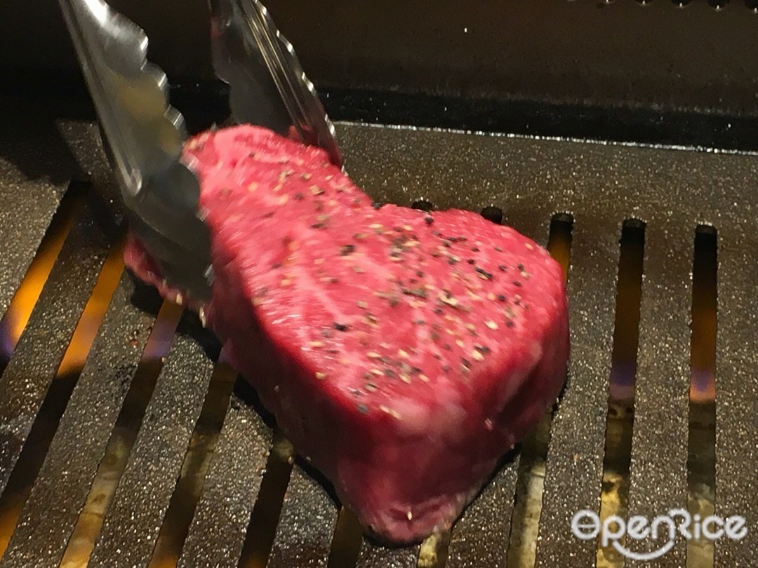 Aging Beef Tokyo Shinjuku Sanchome Store