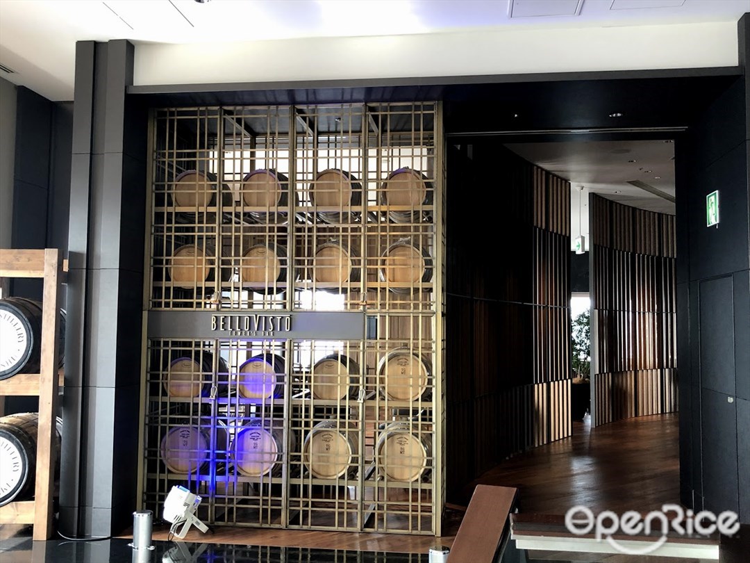 タワーズバー ベロビスト