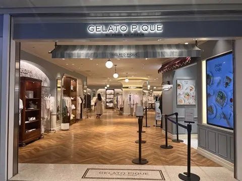 gelato pique cafe bio concept Omotesando Store