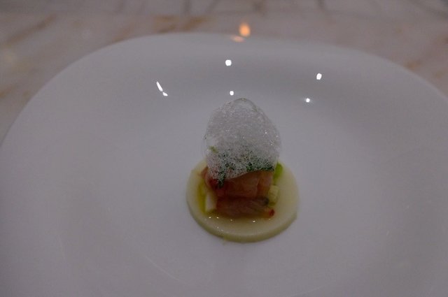 赤蝦配露筍慕絲青檸泡沫