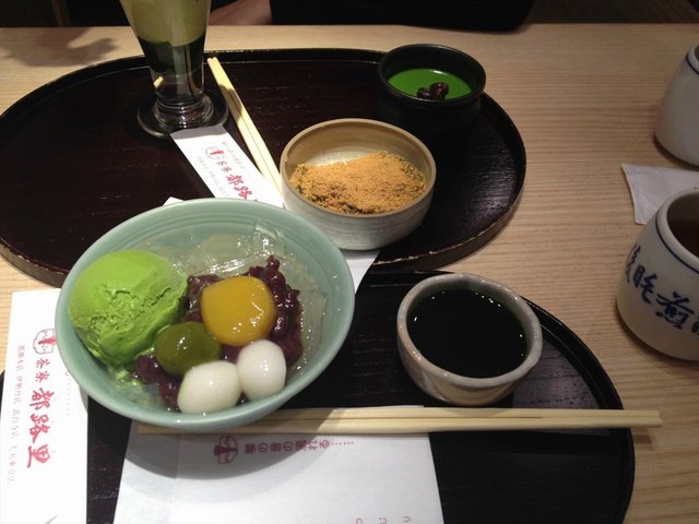 都路里XXX天(不會打日文呢)