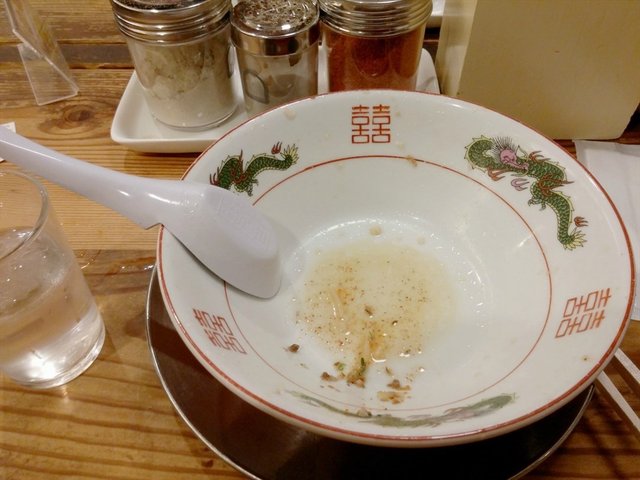 但都照慣例連湯也清埋