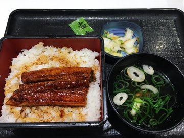 饅際飯