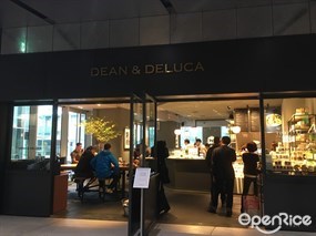 DEAN & DELUCA CAFE Shibuya STREAM Store