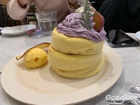 ELK NEW YORK BRUNCH あべのキューズモール店