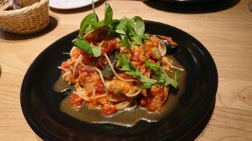 蕃茄海鮮意粉