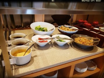 自助餐飲