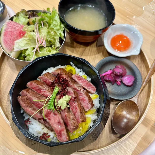 Wagyu Steak Bowl
