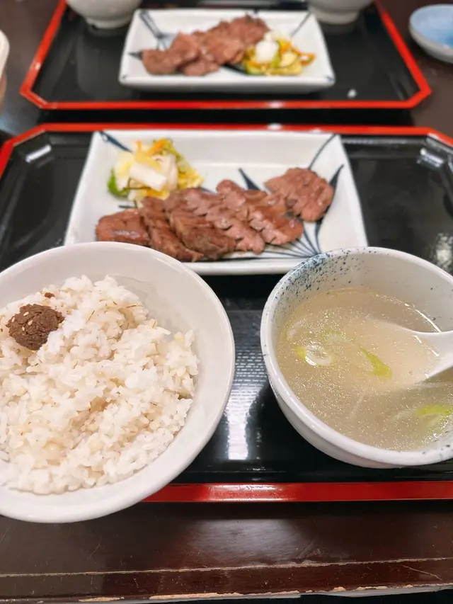 極上厚切りたん焼き(1人前 120g)