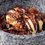 Cold Stone Ice Cream (Chocolate, Berry, Mango)