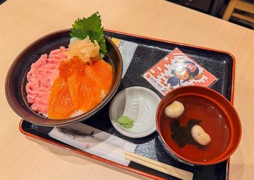 お得海鮮丼